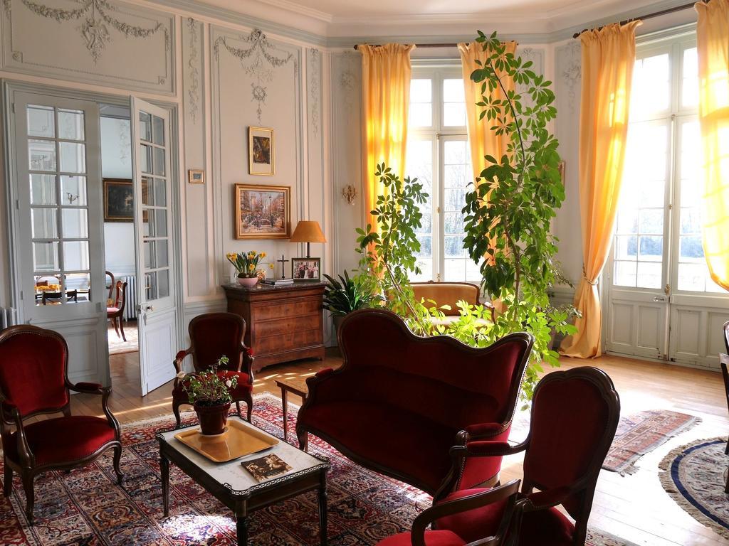 Chateau De La Haye Bed and Breakfast Contigné Εξωτερικό φωτογραφία